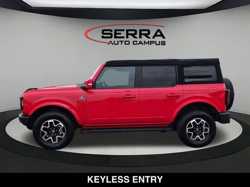Used 2022 Ford Bronco Outer Banks AWD/4WD image 10