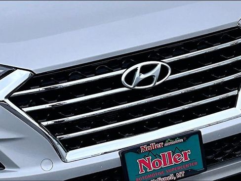 Used 2021 Hyundai Tucson Limited image 28