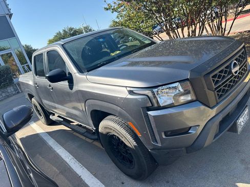 Used 2022 Nissan Frontier S w/ Technology Package RWD image 2