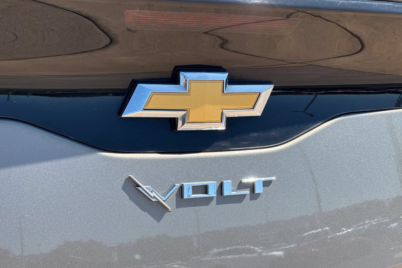 Used 2017 Chevrolet Volt LT w/ Comfort Package FWD image 32