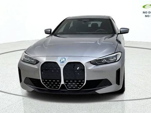 Used 2024 BMW i4 eDrive40 w/ Premium Package RWD image 3