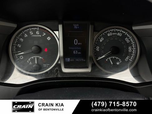 Used 2017 Toyota Tacoma SR5 w/ Tow Package image 15