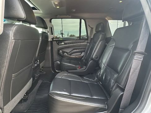 Used 2019 Chevrolet Tahoe LT w/ Texas Edition Package image 34