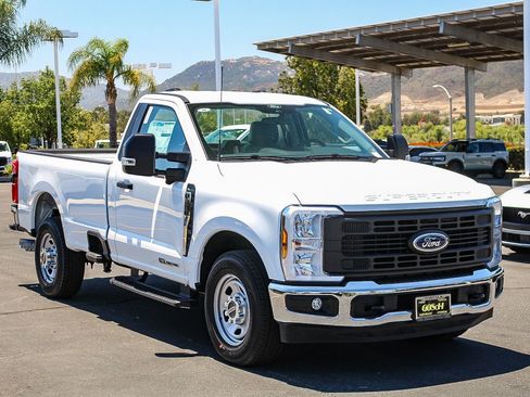 Used 2024 Ford F350 XL w/ 360-Degree Camera Package image 3