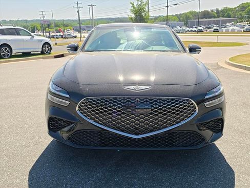 New 2026 Genesis G70 2.5T Prestige image 8