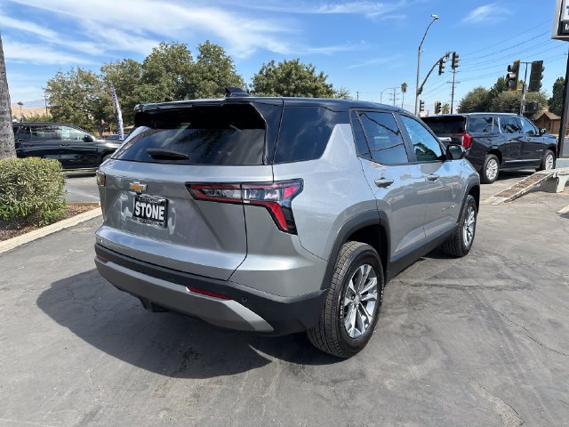 Used 2026 Chevrolet Equinox LT FWD image 7
