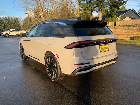 New 2026 Lincoln Nautilus Black Label w/ Jet Appearance Package image 3