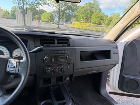Used 2009 Dodge Dakota Big Horn w/ Extra Security Group RWD image 14