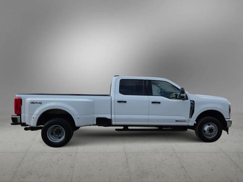 Used 2025 Ford F350 XLT AWD/4WD image 9