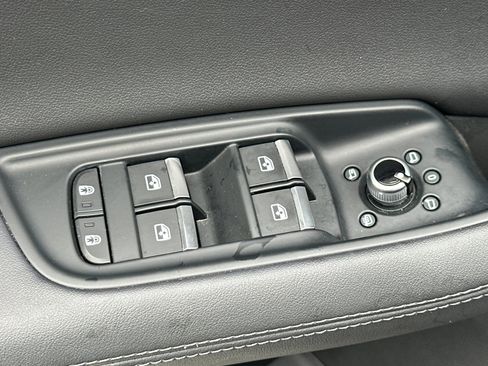 Used 2023 Audi Q7 3.0T Prestige w/ Prestige Package image 15