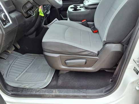 Used 2024 RAM 1500 Classic SLT image 19