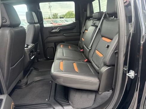 Certified 2024 GMC Sierra 1500 AT4 w/ Technology Package AWD/4WD image 31