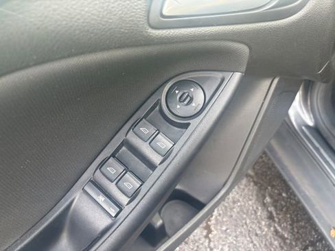Used 2016 Ford Focus SE image 13