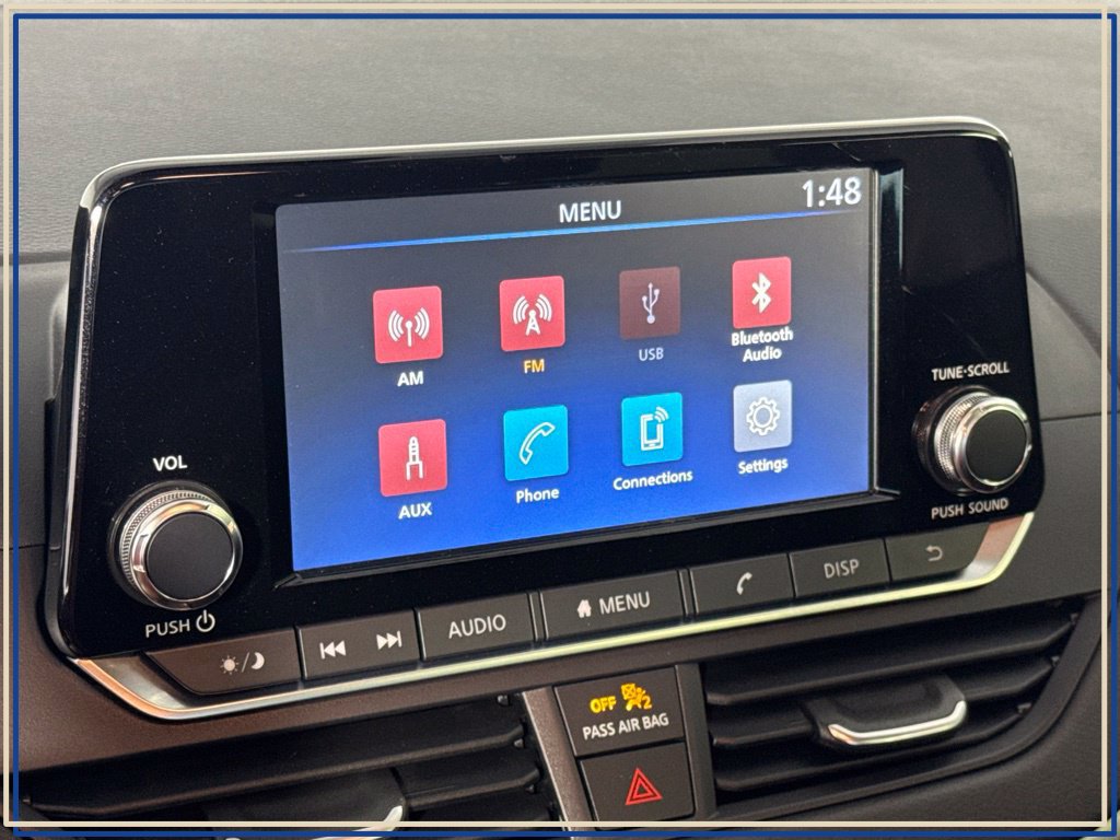 Used 2024 Nissan Altima 2.5 S FWD image 25