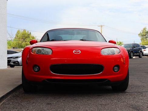 Used 2008 MAZDA MX-5 Miata Grand Touring w/ Premium Pkg RWD image 17