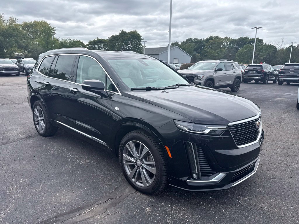 Used 2020 Cadillac XT6 Premium Luxury AWD/4WD image 6