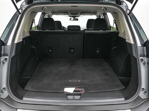 Used 2023 Nissan Rogue SV AWD/4WD image 19