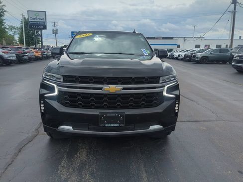 Certified 2023 Chevrolet Suburban LS w/ Driver Alert Package AWD/4WD image 3