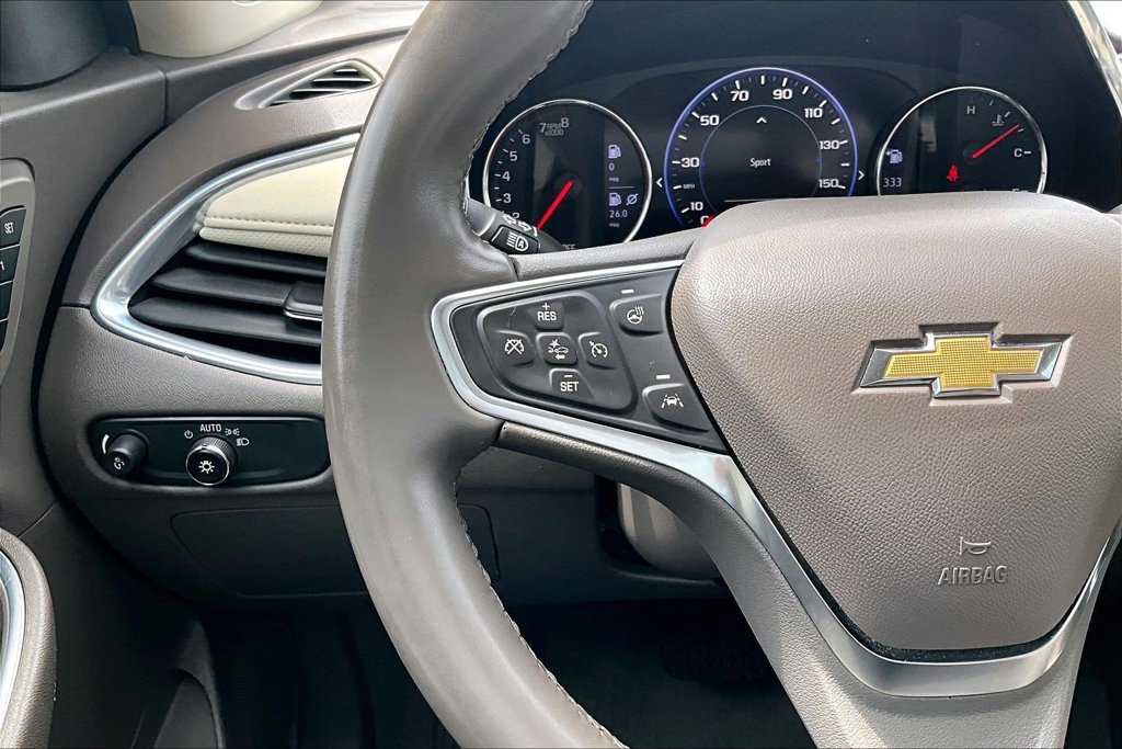 Used 2024 Chevrolet Malibu LT FWD image 11