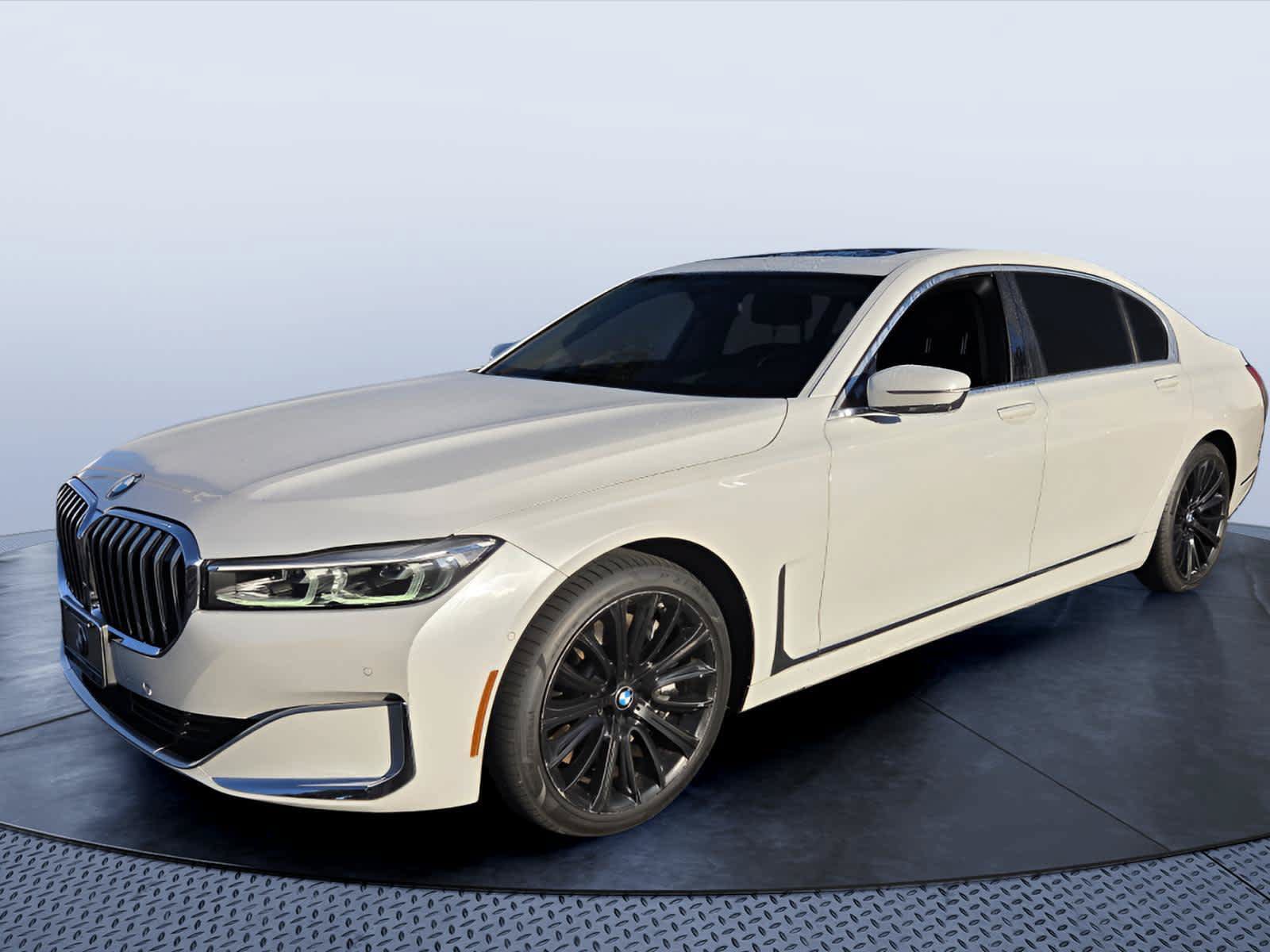 Used 2020 BMW 750i xDrive w/ Executive Package AWD/4WD image 7