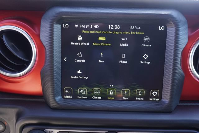 Used 2022 Jeep Gladiator Rubicon w/ LED Lighting Group AWD/4WD image 36