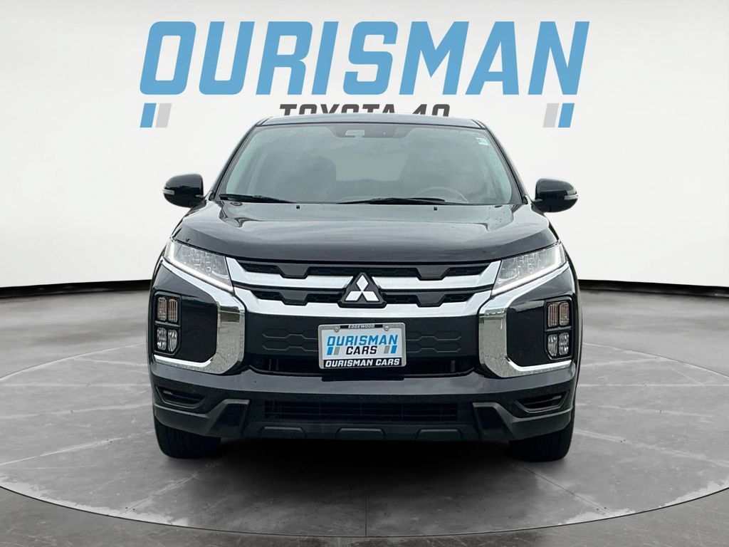 Used 2024 Mitsubishi Outlander Sport SE AWD/4WD image 2