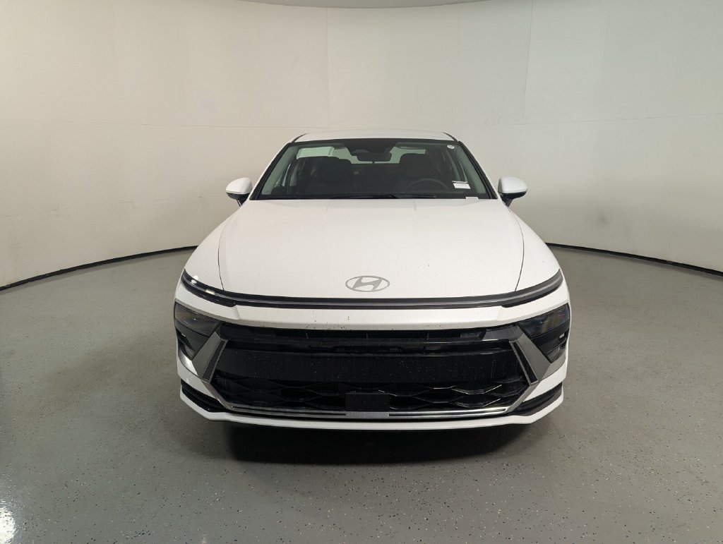 New 2026 Hyundai Sonata SEL FWD image 2