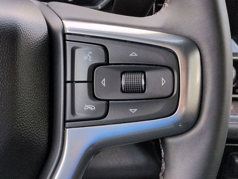 Used 2025 Chevrolet Silverado 3500 LTZ w/ LTZ Convenience Package AWD/4WD image 34