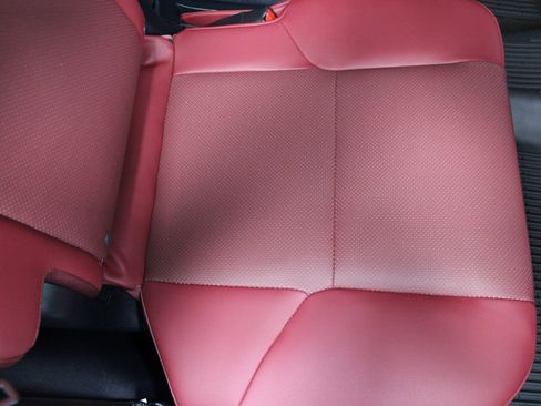 Used 2023 Lexus GX 460 Premium image 21