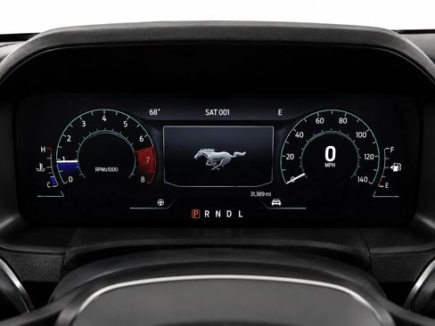 Used 2024 Ford Mustang Coupe RWD image 9