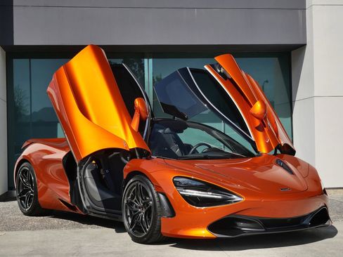 Used 2018 McLaren 720S Performance image 19