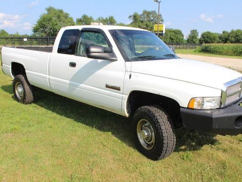 Used 2001 Dodge Ram 2500 Truck ST image 5