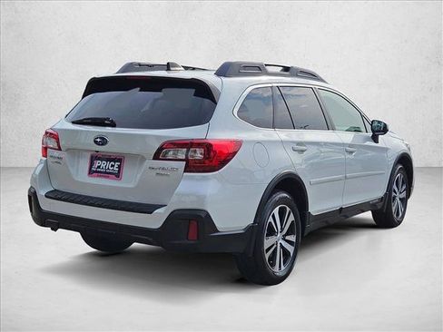 Used 2019 Subaru Outback 3.6R Limited w/ Popular Package #2 AWD/4WD image 5