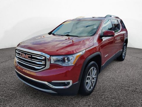 Used 2019 GMC Acadia SLE image 3