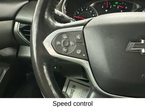 Used 2021 Chevrolet Traverse RS FWD image 41