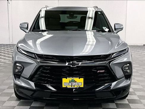 Used 2025 Chevrolet Blazer RS w/ Driver Confidence II Package AWD/4WD image 4
