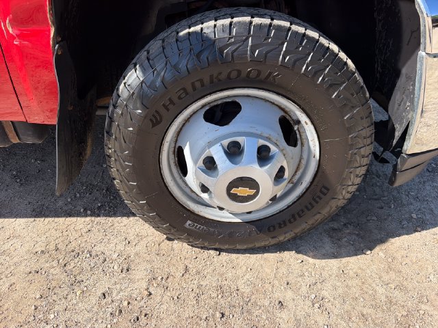 Used 2011 Chevrolet Silverado 3500 W/T RWD image 27