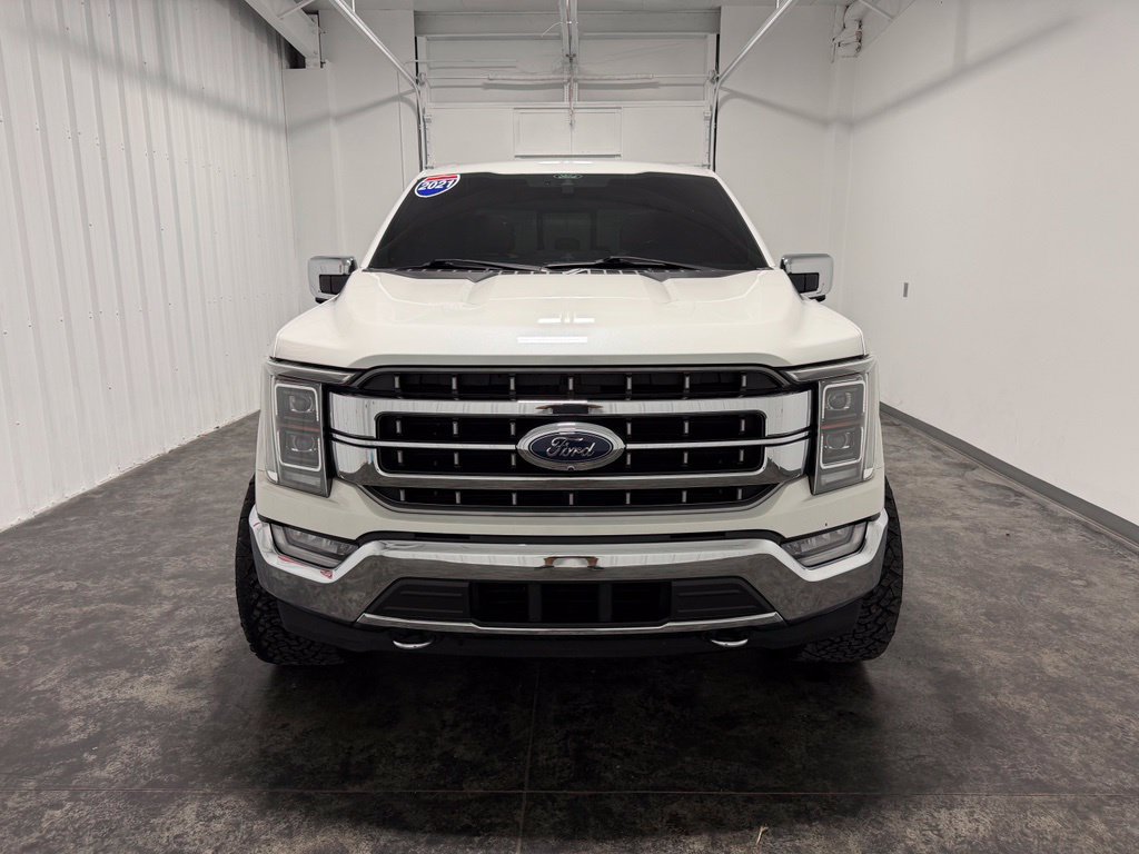 Used 2021 Ford F150 Lariat w/ Equipment Group 502A High AWD/4WD image 3