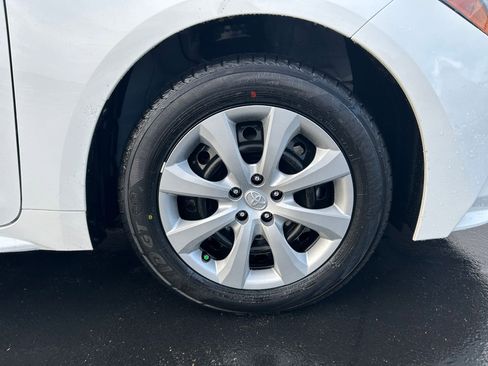 Used 2026 Toyota Corolla LE image 30