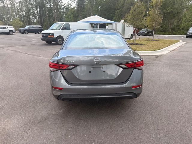 Used 2025 Nissan Sentra SV FWD image 15
