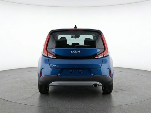 Used 2025 Kia Soul LX w/ LX Technology Package image 7