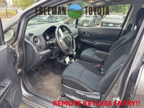Used 2017 Nissan Versa Note SV FWD image 7