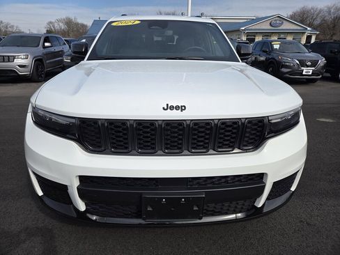 Used 2024 Jeep Grand Cherokee L Laredo image 8