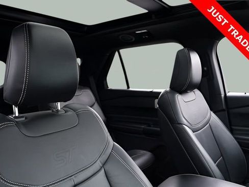 Used 2020 Ford Explorer ST w/ ST Street Pack image 22