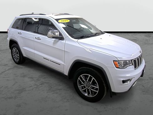 Used 2019 Jeep Grand Cherokee Limited image 5