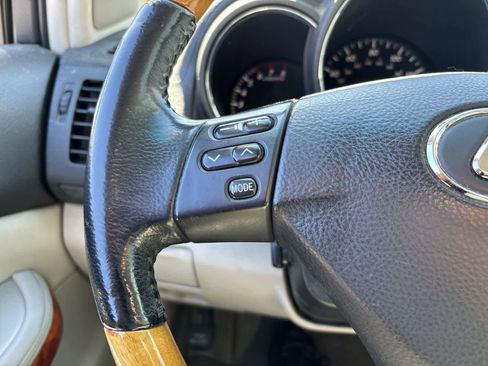 Used 2006 Lexus RX 330 AWD image 9