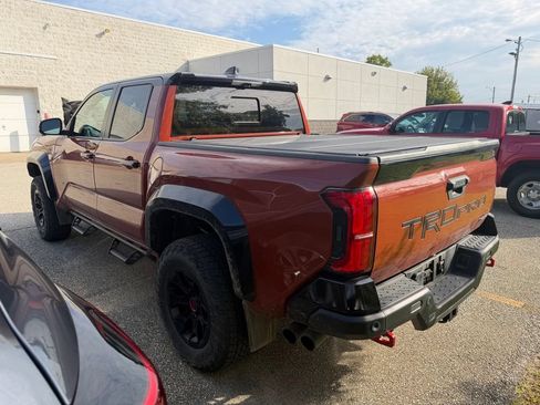 Used 2024 Toyota Tacoma TRD Pro AWD/4WD image 6