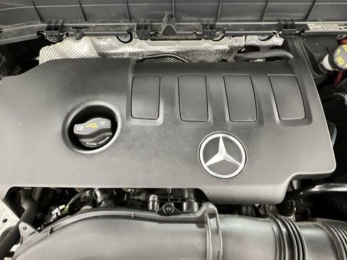 Used 2021 Mercedes-Benz GLB 250 image 17