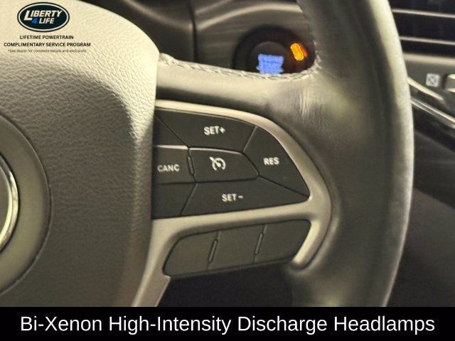 Used 2022 Jeep Grand Cherokee Laredo X AWD/4WD image 27