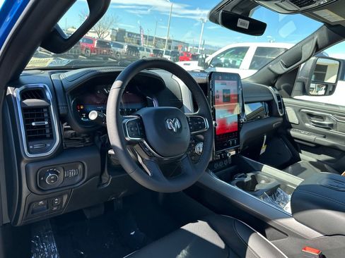 New 2026 RAM 1500 Laramie AWD/4WD image 21